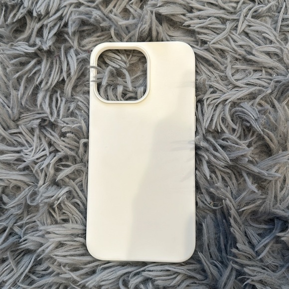 Phone case 😀 - Picture 2 of 4